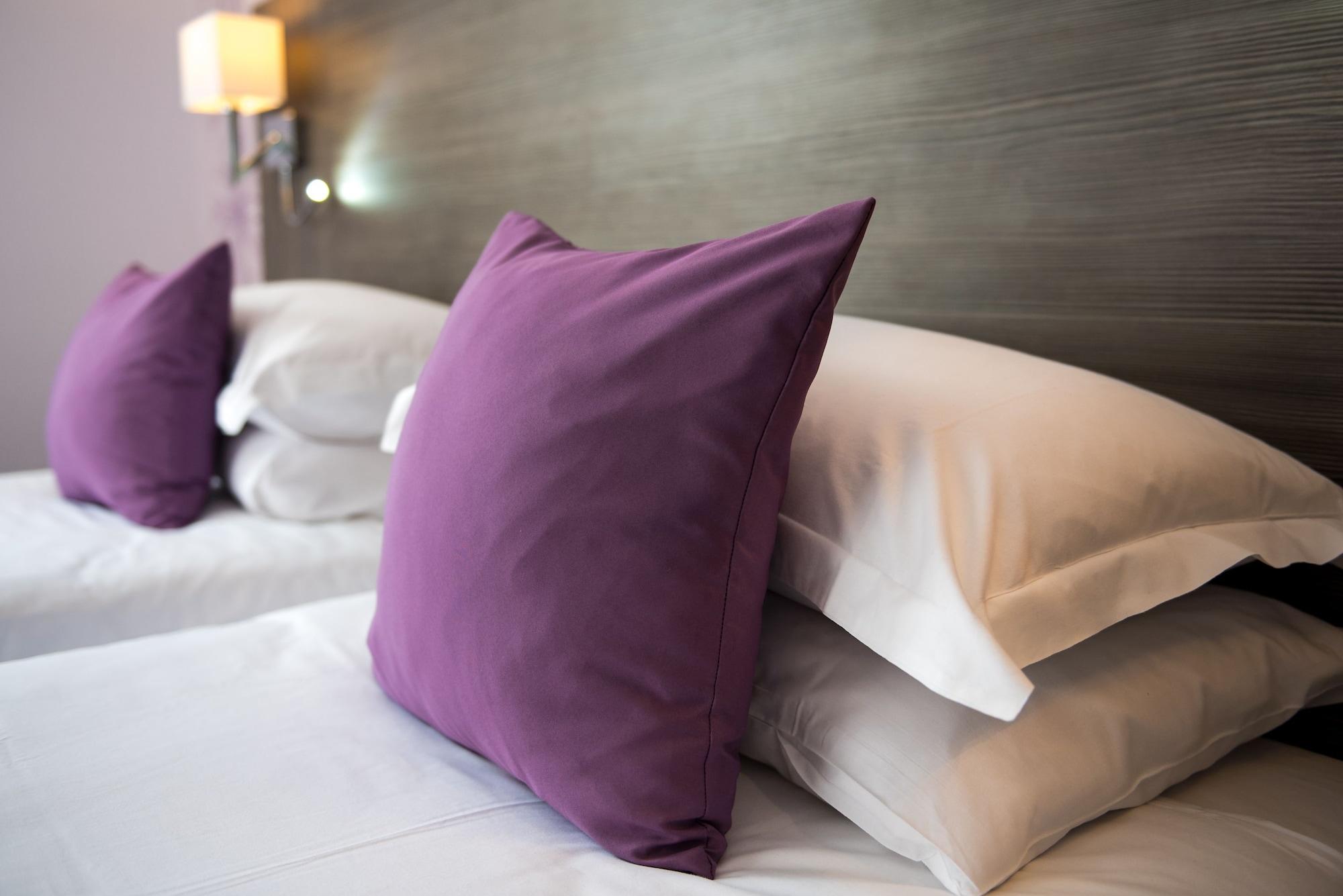 Court London Hotel